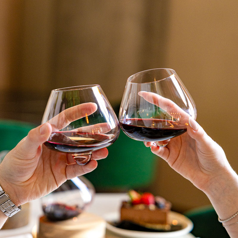 Equilibrium Spirit Glass – Elegant Crystal Design for a Unique Drinking Experience